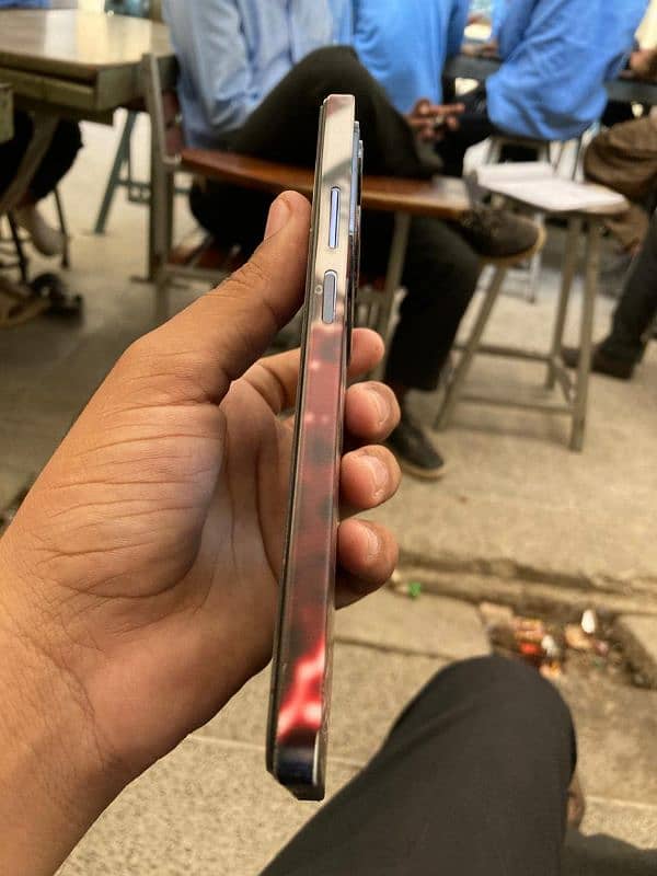 Infinix hot 40 pro 3