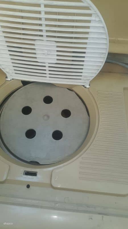 Washing machine and dryer for sale 1