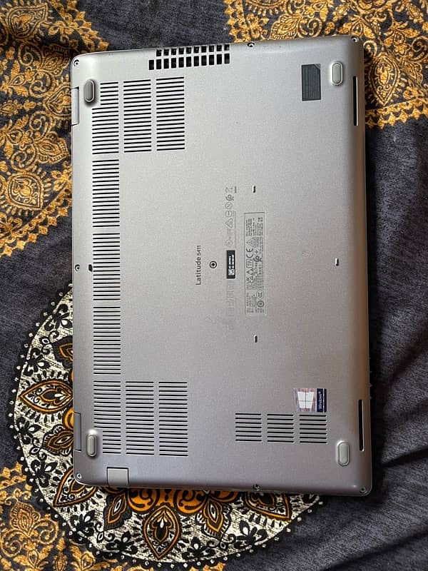 Dell Latitude 5411 i5-10400H (i5-10th generation) 1