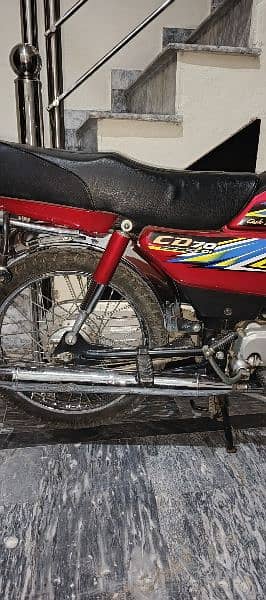 Honda CD70 4