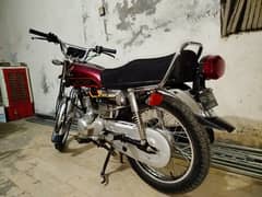 Honda 125 self start