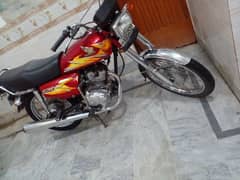 Honda 125 in good condition original document's  21  model