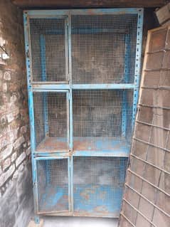 Parrots partition cage for sale