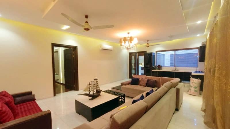 Good Prime Location 4 Kanal House For Sale In DHA Phase 5 - Block A 36