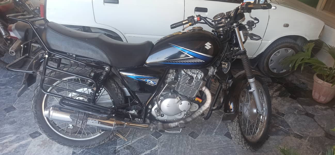 Suzuki GS 150 in very good condition only 12000KM driven 5