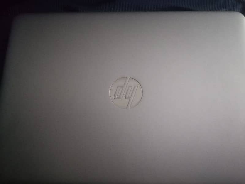 Hp elitebook 840 G4 i5 7th gen 5