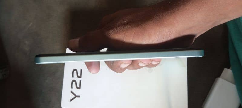 Vivo y22 6