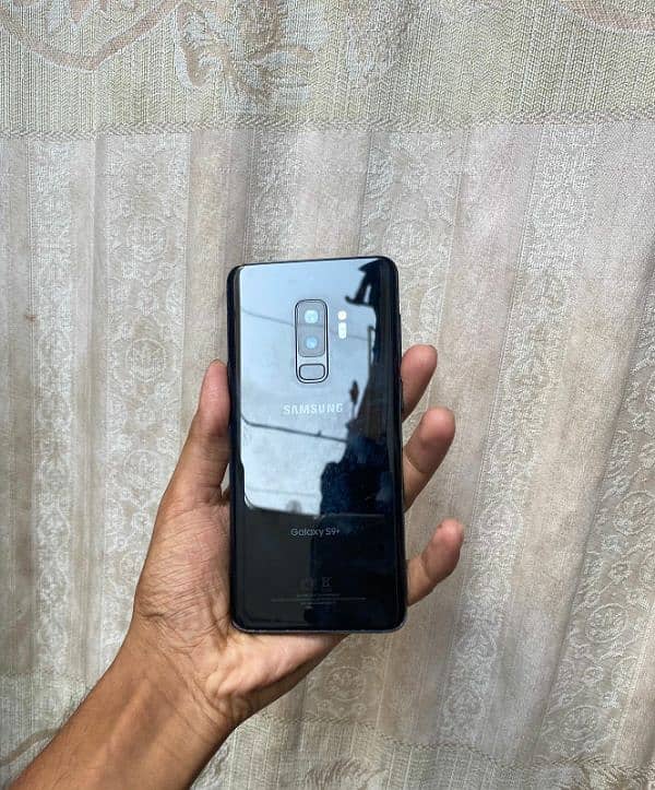 samsung s9plus 6gb ram 64 memory fresh 10/10 display 0