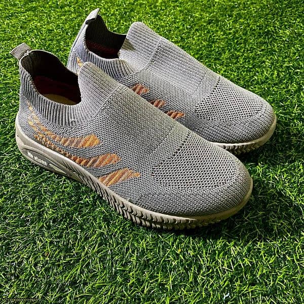 Men's grey skechers 0