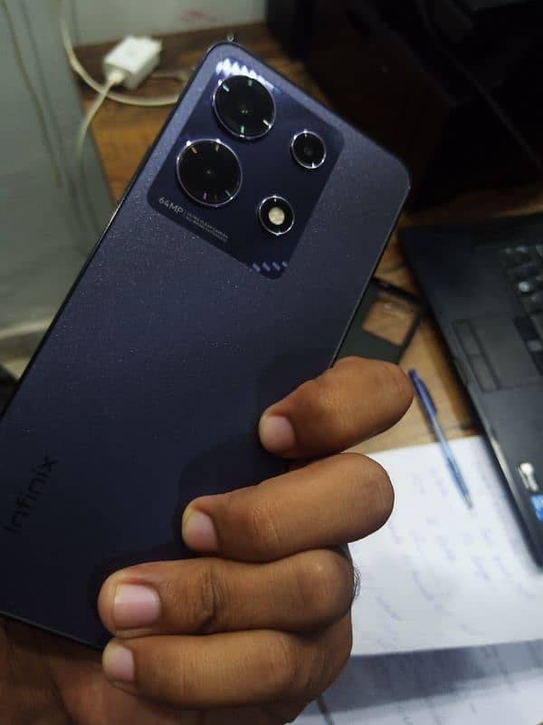 INFINIX NOTE 30 16/256GB 2