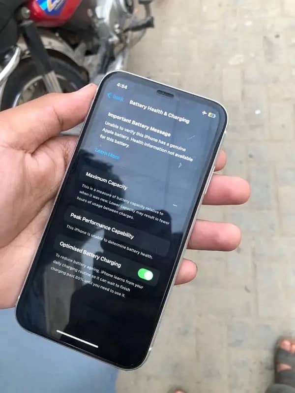 IPHONE XR 64 GB 2