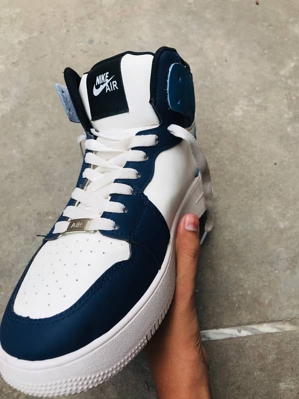 Nike air jordan 1 Hightops blue and white 2