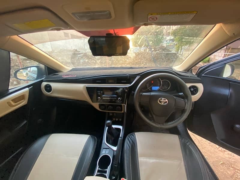 Toyota Corolla XLI 2018 3