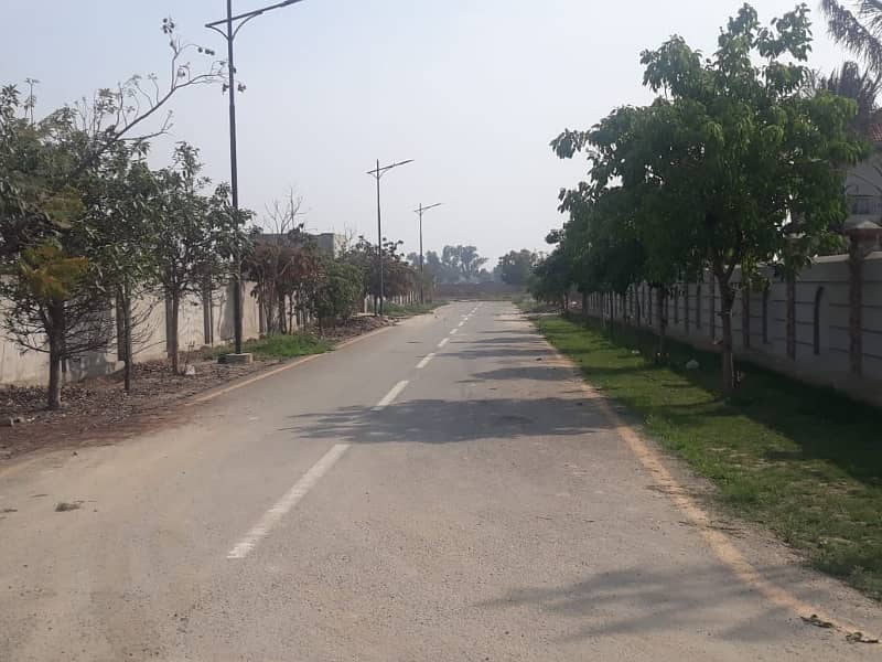 Residential Plot In Farmers Farm Houses Sized 2 Kanal Is Available 5