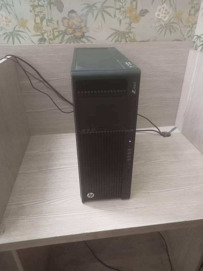 Gaming PC  hp z440 1tb hhd 1