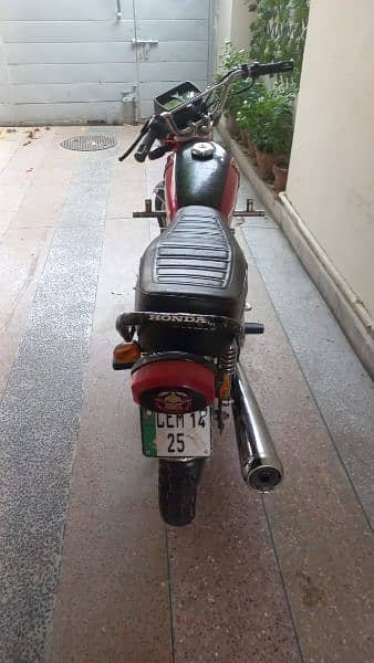 Honda cg125 used for sale with golden number 2