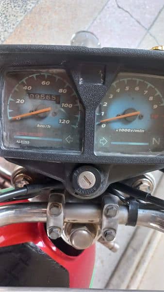 Honda cg125 used for sale with golden number 13