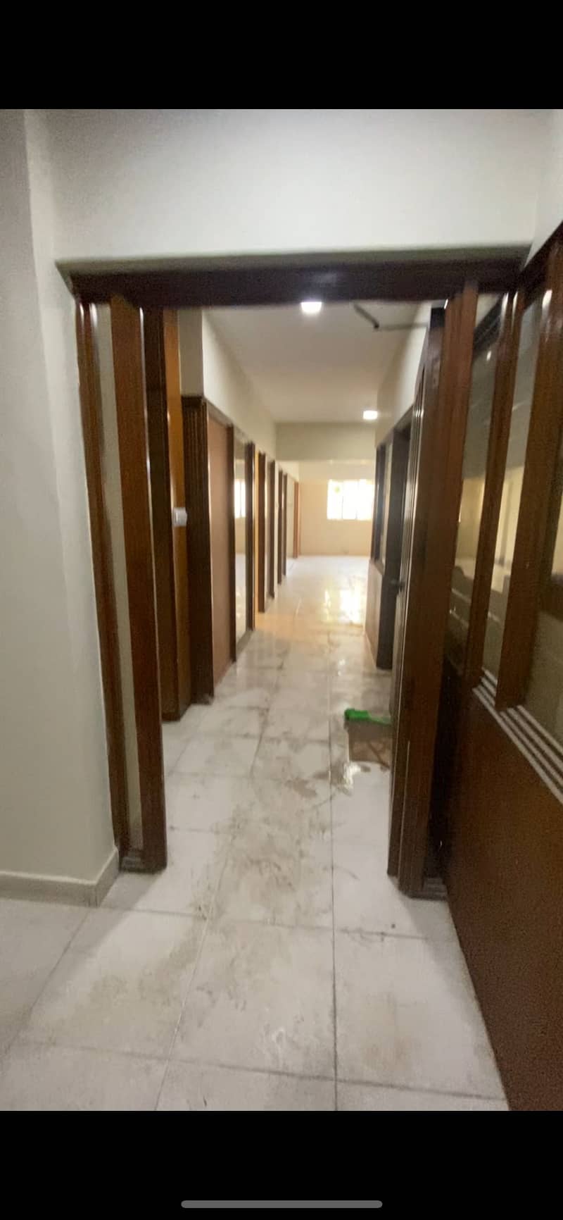 1st Floor Office  With Glass Partition  For Rent 1