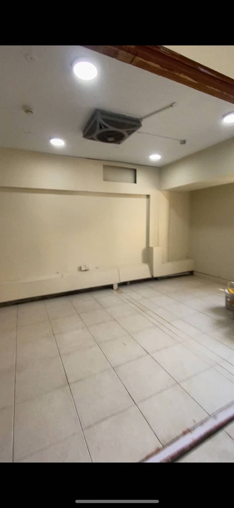 1st Floor Office  With Glass Partition  For Rent 4