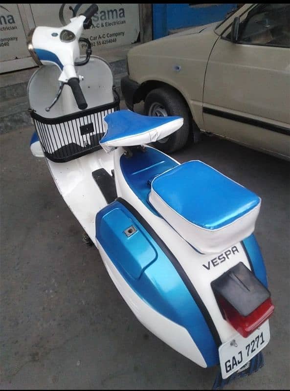 Renew Vespa Italy Italian 150cc 3