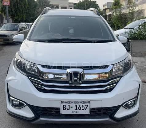 Honda BRV On Rent / Book Toyota Hiace Grand Cabin For Tour / Coaster 12