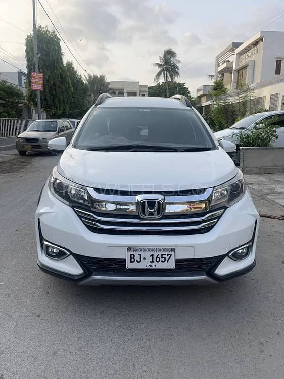 Honda BRV On Rent / Book Toyota Hiace Grand Cabin For Tour / Coaster 15