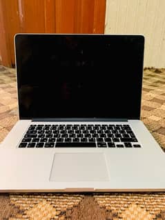 APPLE MACBOOK PRO 2015 RETINA DISPLAY 16/512gb SSD) 2GB GC 15” DISPLAY