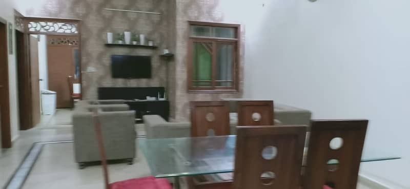 Unoccupied Upper Portion Of 235 Square Yards Is Available For sale In Gulistan-e-Jauhar 8