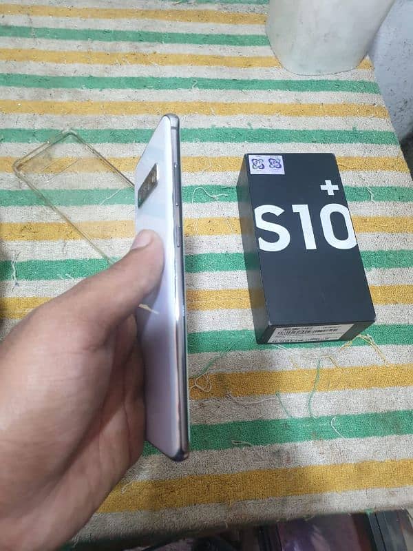 Samsung S10 plus official pta approved 9