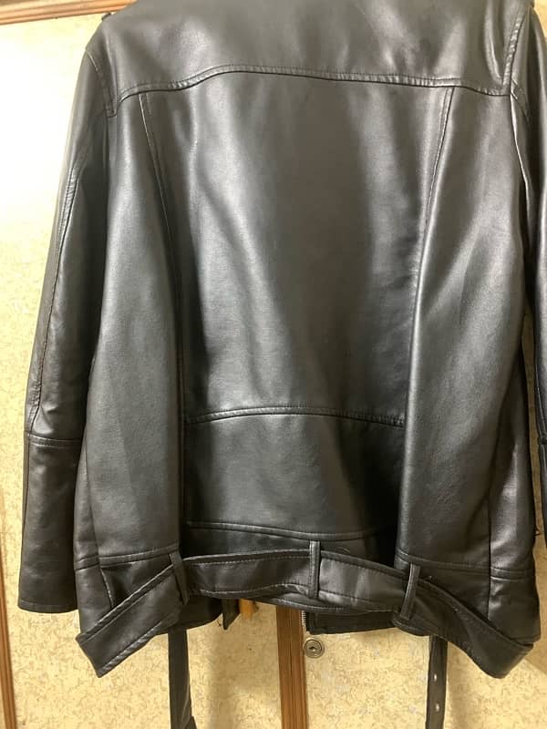 latest design jacket in black leather 4