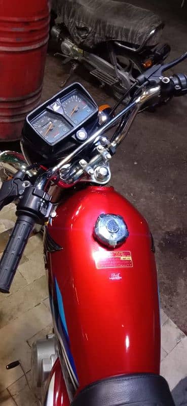 HONDA CG 125CC RED 2024 11