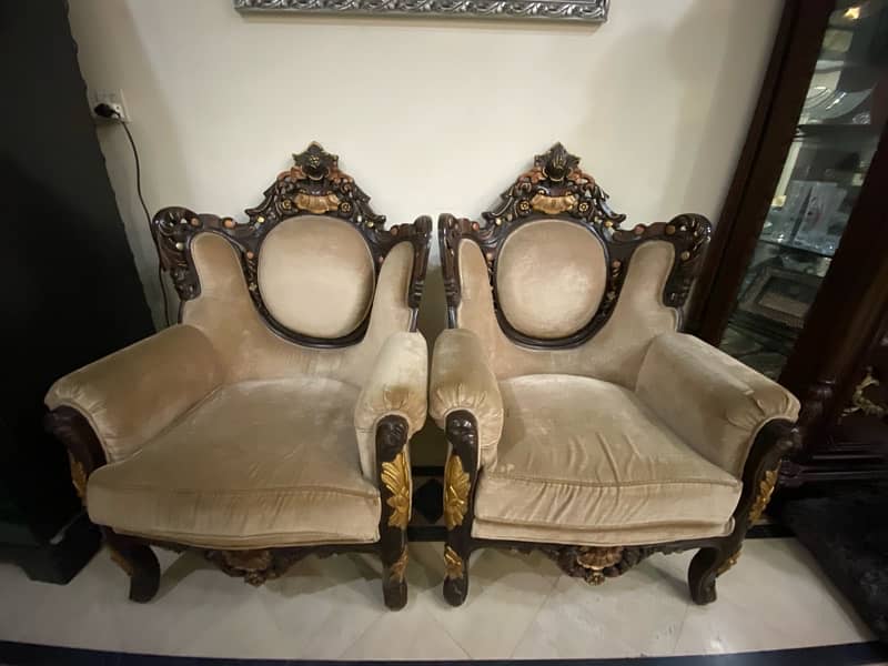 Royal Sofa Set 0