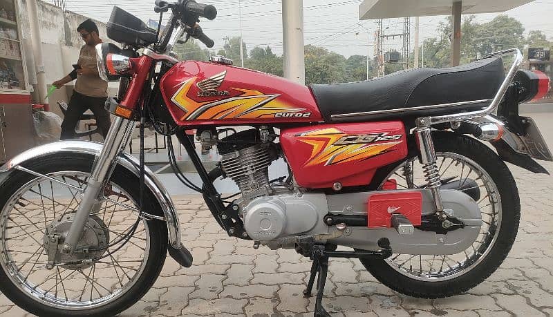 Honda CG 125 Model 21/22 5