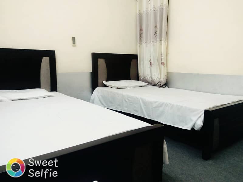 2 ROOMS FULLY INDEPENDENT AND FURNISHED FLAT FOR RENT IN MODEL TOWN LAHORE RENT 38000 1