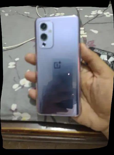 one plus 9. RS. 48000. . . 03118330776 exchange possible  Google pixel 3