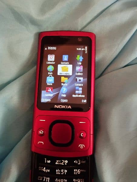 Nokia 6700s 0