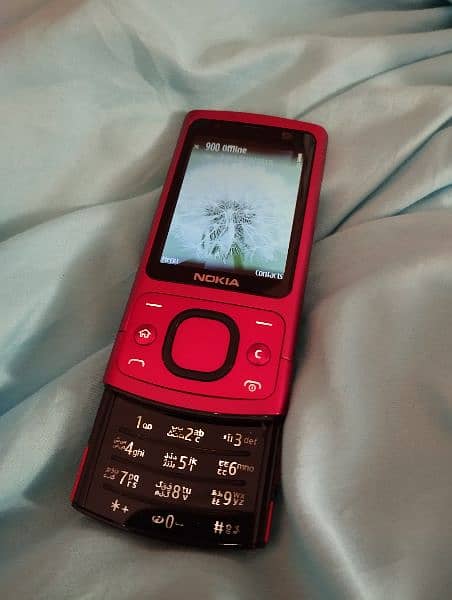 Nokia 6700s 2