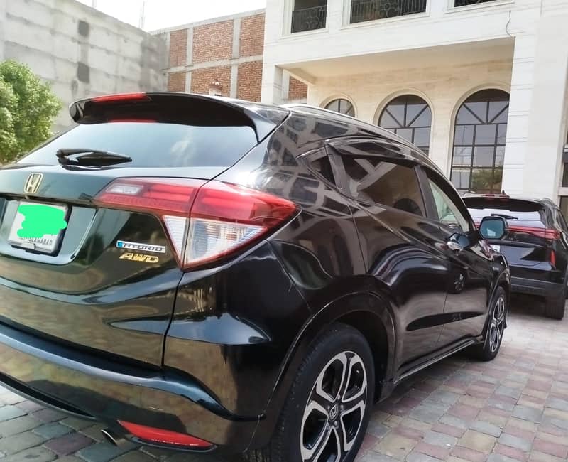 Honda Vezel 2016 Full Option Z Sensing 7