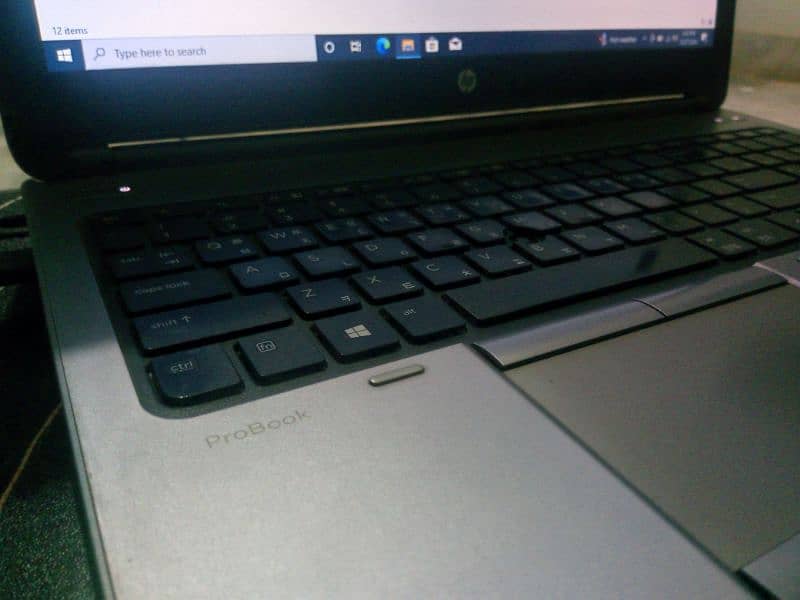 HP Laptop for sale 17 inch. 4