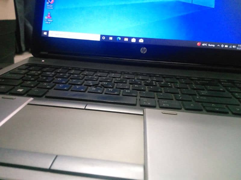 HP Laptop for sale 17 inch. 7