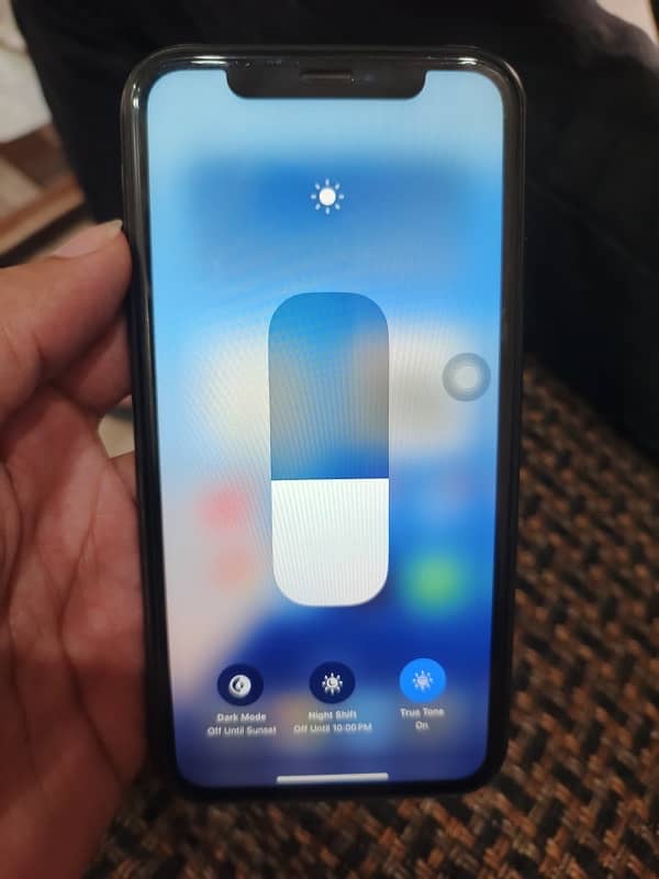 iPhone XR jv 64GB 6