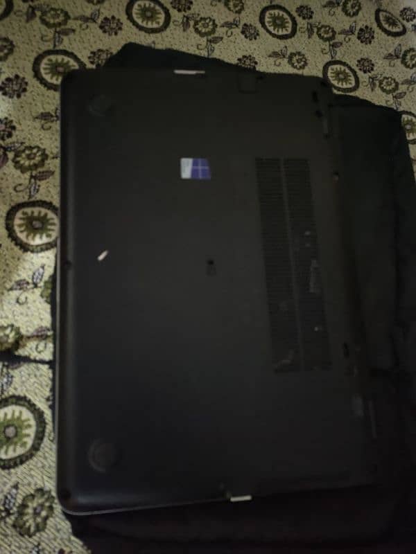 Hp A10 i5 7th generation Generation laptop in brand new scratchless 2