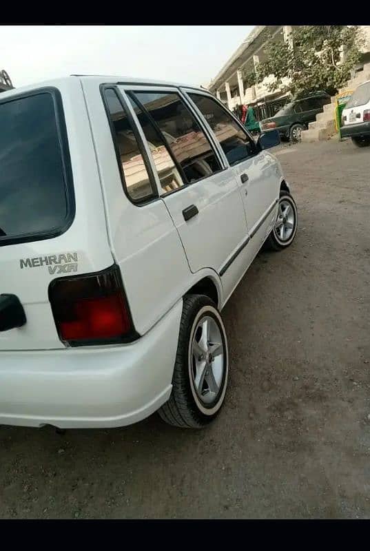 Suzuki Mehran VXR 2016 5