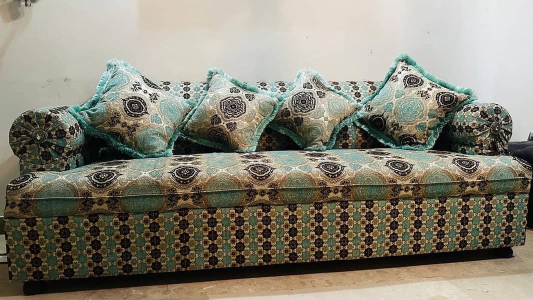 7 Seater Sofa set in good condition 1