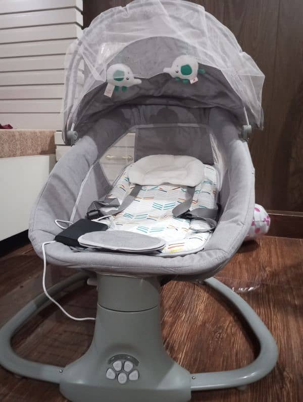 Baby Swing/Baby Gear 5