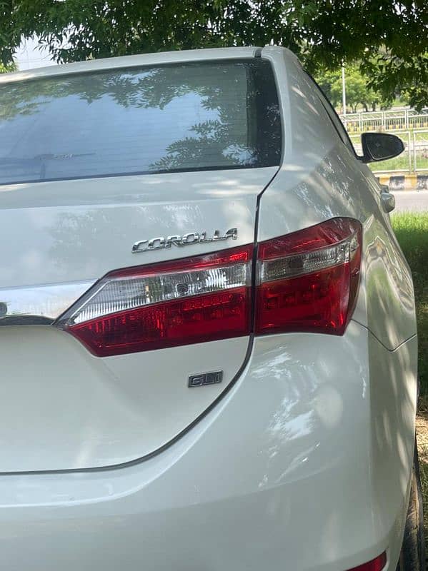 Toyota Corolla GLI 2015 4