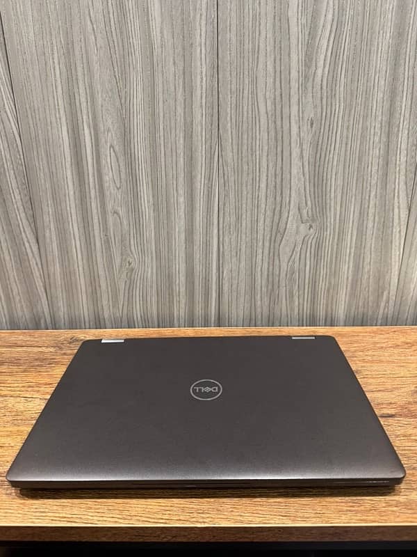 Dell latitude 5300 1