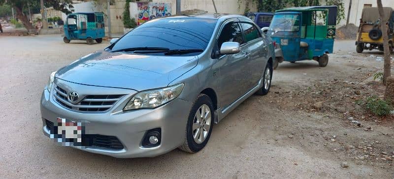 Toyota Corolla GLI 1.6 automatic 2013 3