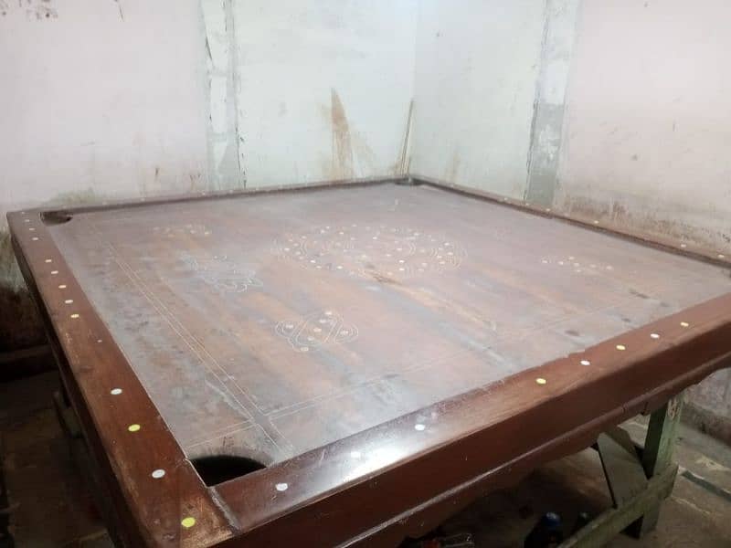 Carrom Board & Premier Classic Patti 2