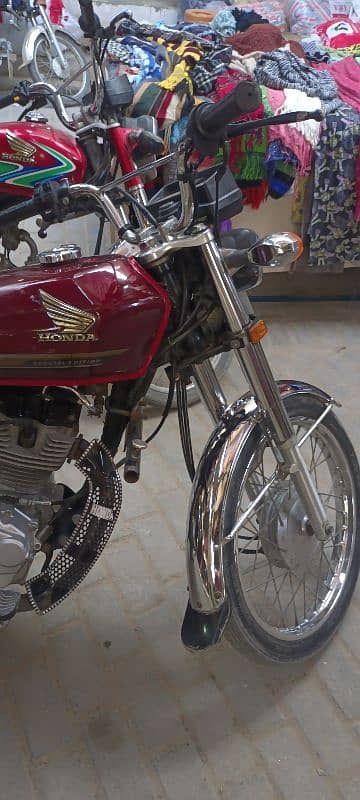 HONDA CG125 SPECIAL ADDITION 2